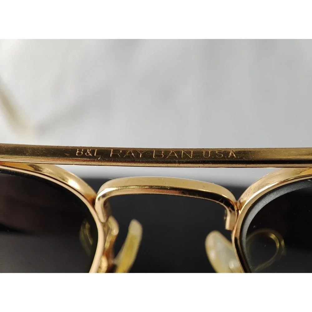 Vintage B&L Ray-Ban USA Aviator Sunglasses 52-14 Gold G-15 Lenses with Case